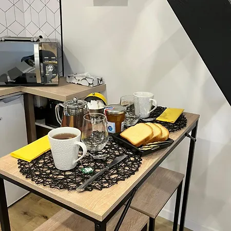 Proche Zenith & Polyclinique Apartment *