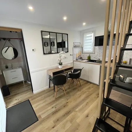 Proche Zenith & Polyclinique * Nantes