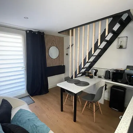Lägenhet Proche Zenith & Polyclinique *
